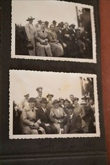 Reste eines Albums 55 Fotos – Soldaten, Ärzte, OP, Pimpfe, Badegäste, Sport usw.