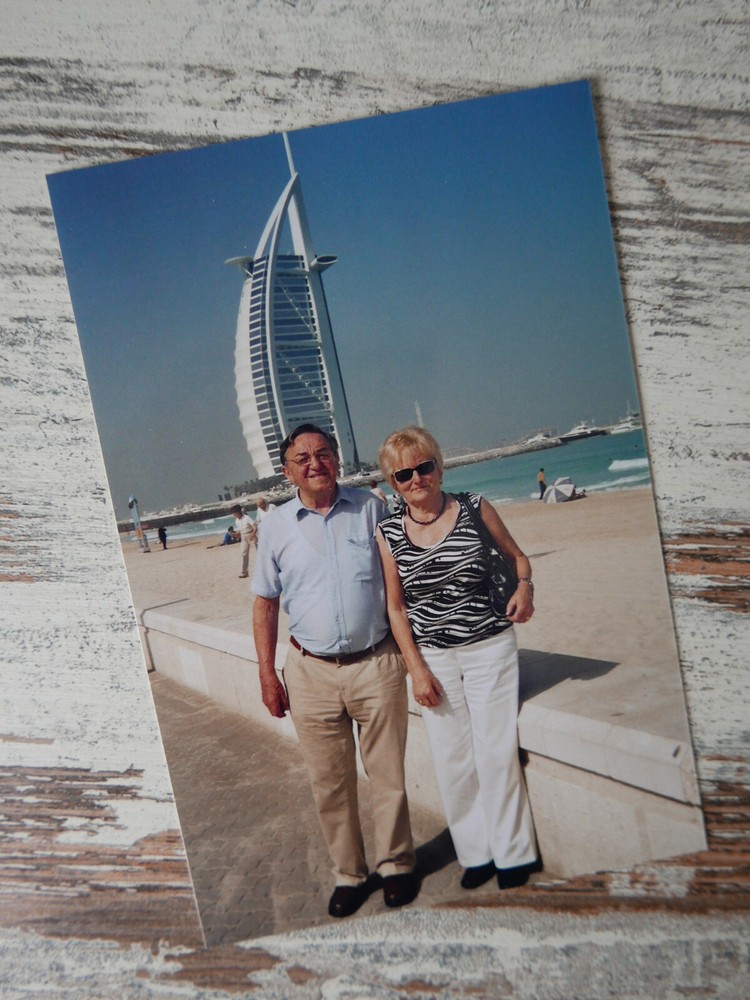 «DUBAI»: PHOTO, COLOR PHOTOGRAPHY, COUPLE, HOLIDAY, TRAVEL, «BURJ AL ARAB», BEACH!