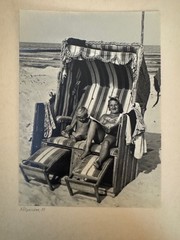 Original Photo Kölpinsee Usedom Beach Chair Summer 1939 (17.8 x 13 cm)