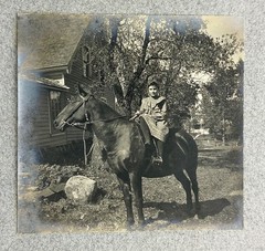 Western Americana / Vernacular Photo Album Minnesota to Canada ca. 1890s VG+