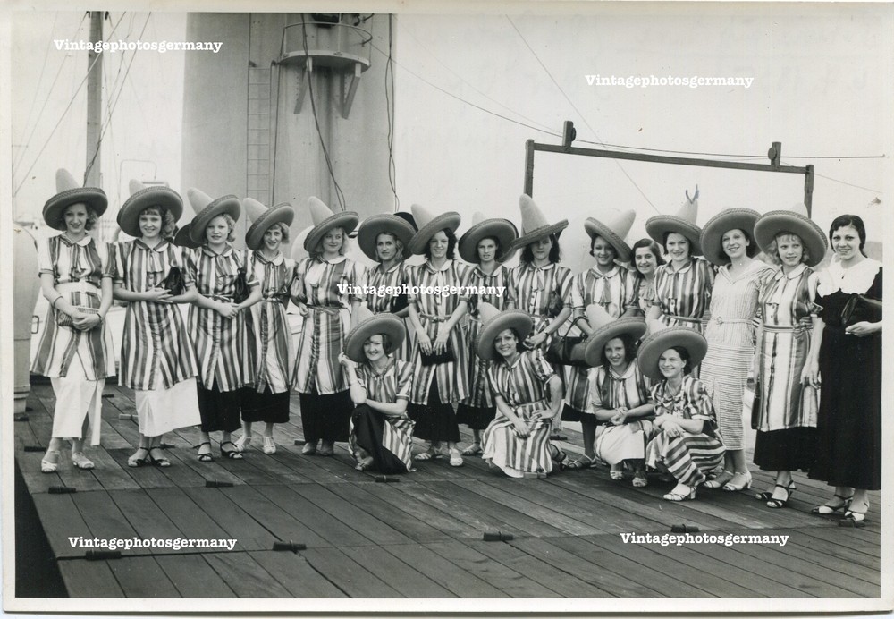 G1215 Foto Java 1935 Tänzerin Liesel Wessinger Lisa Cristowa Revue Girls