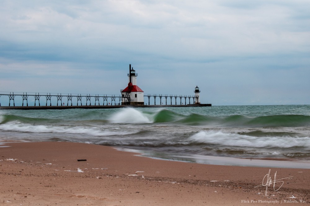 St Joseph Tiscornia Park Lighthouse 16×20″ Pigment Print Poster – By Flick Pics