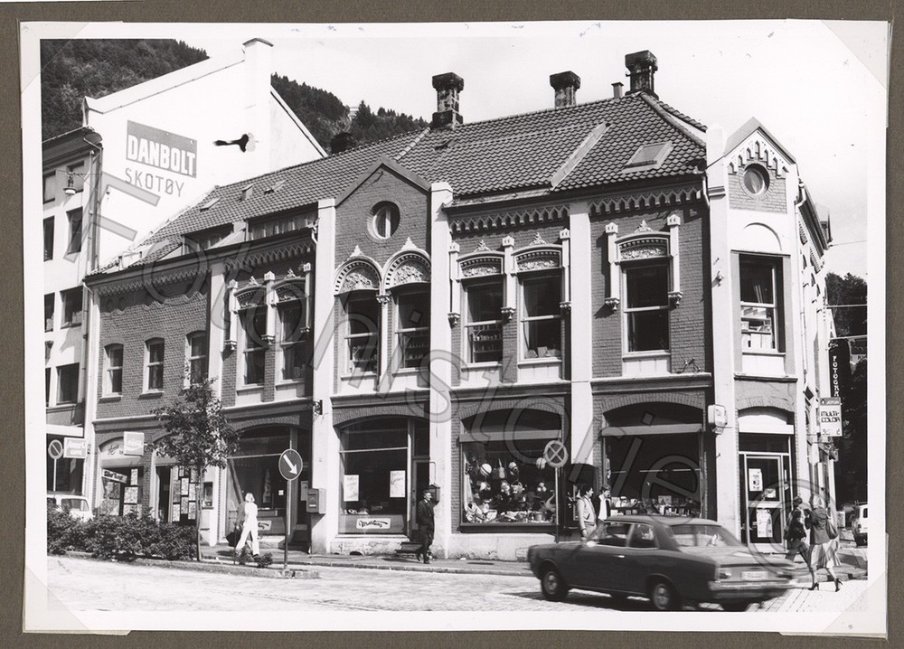 Photo Norway Bergen Road Front Showcase Business Passenger Car 1950s Auto