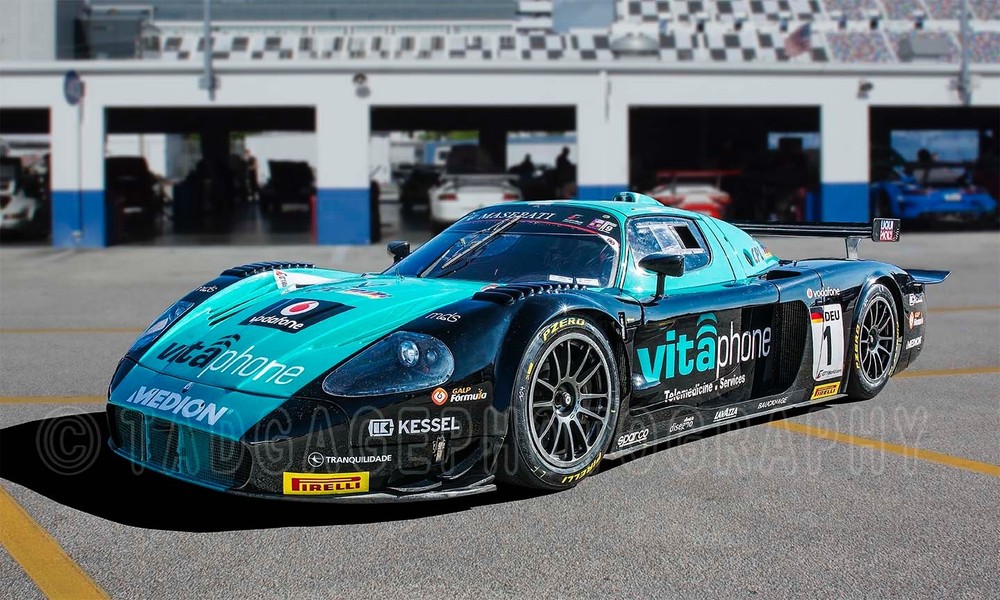 2004 Maserati MC12 GT1 V12 Sports Car Vintage Classic Race Car Photo CA-2845