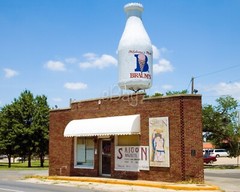 8×10 Photo of Brauns Milk on Route 66, Oklahoma City, Ok, Free Shipping.