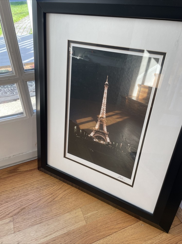 Jess Kalisher/#1969/EiffelTowerAtTwilight/Framed/Signed/20×24-art