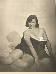 Original Curiosa Pin Up Print 1950s Portrait Nude Woman Female France Eros