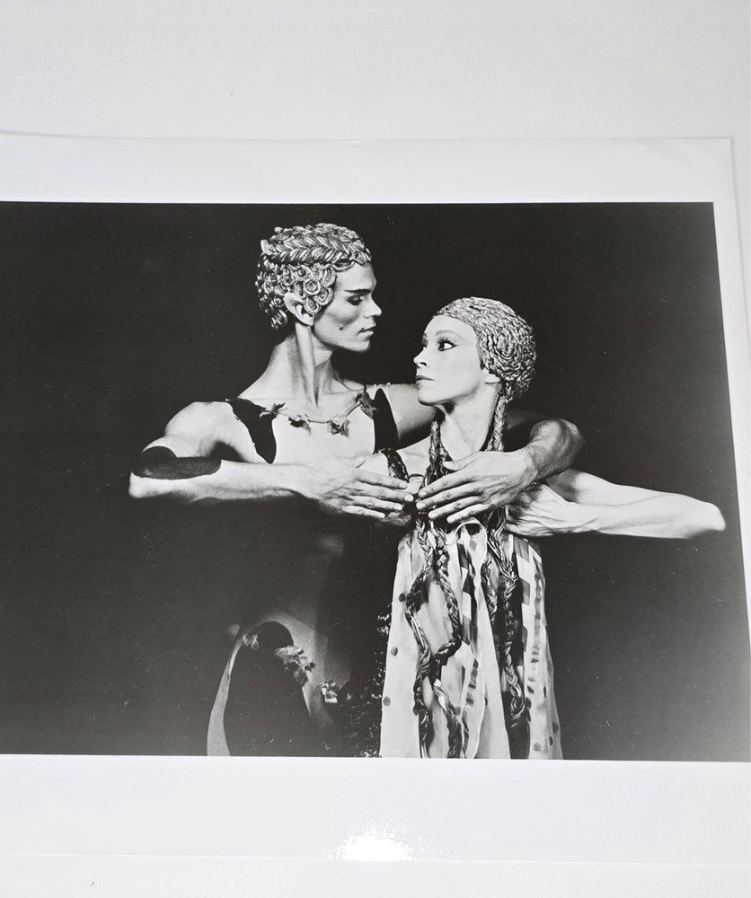 THE JOFFREY BALLET 8×10 HERBERT MIGDOLL PRESS PHOTO DANCE VTG NYC NY TYPE 1 OG