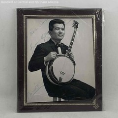 Vintage Autograph 1965 Photo Of A Banjo Player 11 X 9.5