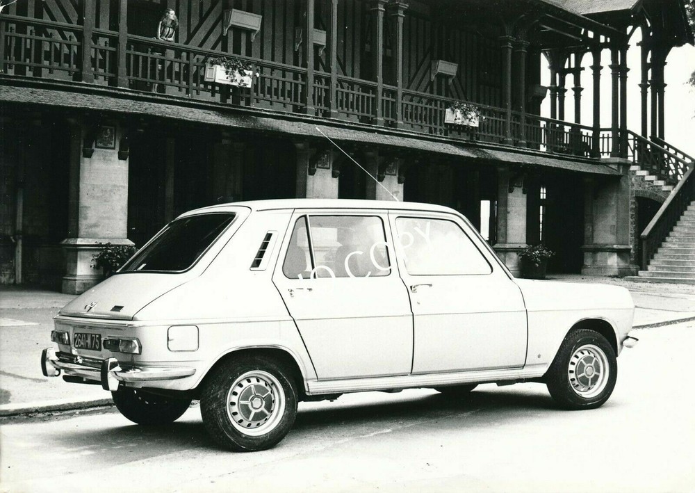 Manufacturer Archive Photo – Automotive Car Vehicle – Sedan Classic C1.67