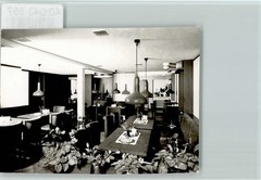 40043557 – 4933 Blomberg Cafe Cardboard