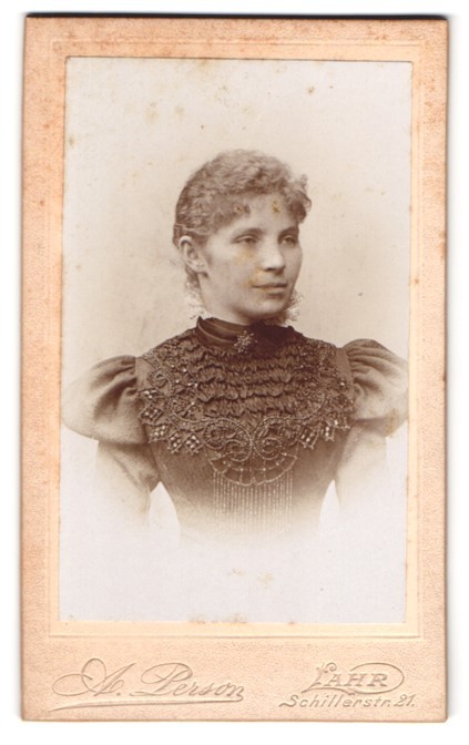 Photograph A. Person, Lahr i. Baden, Schillerstr. 21, Portrait Young Lady in Pooh