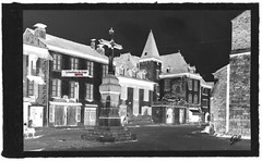Vintage Black & White Photo Glass Plate Negative 9X14 Cm Oloron-Sainte-Marie