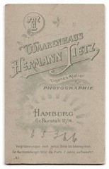 Photograph Hermann Tietz, Hamburg, size Burstah 12-14, portrait young lady with z