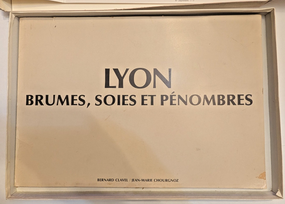 Portfolio of Prints «Lyon, Brumes, Soies et Pénombres» Jean-Marie Chourgnoz