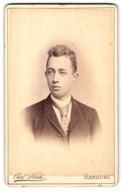Photograph Carl Koch, Hamburg Neuerwall 30, portrait young middle-class man