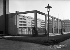 glass negative, Heiligenstadt (Vienna), modern house, by Eduard PEZDIKA, vintage