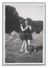 2 Women Bin Sportswear Dancing in Field – Vintage Photo 1930s