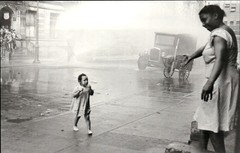 1940 1980s Original Helen Levitt New York City Street Crying Child Art Photo