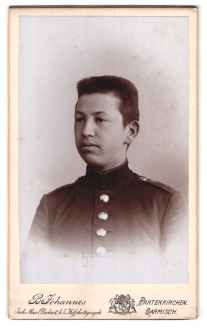 Photograph B. Johannes, Garmisch, portrait of a young soldier