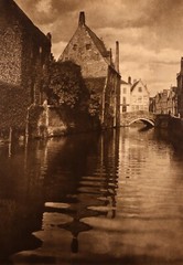 Rare 1930s Original Eleanor Parke Curtis Bromoil Photograph «Flemish Gables»