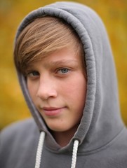 Young man, boy, hairstyle, fashion, Paris, model, hairdresser, novelties, hip, pretty, photo, picture