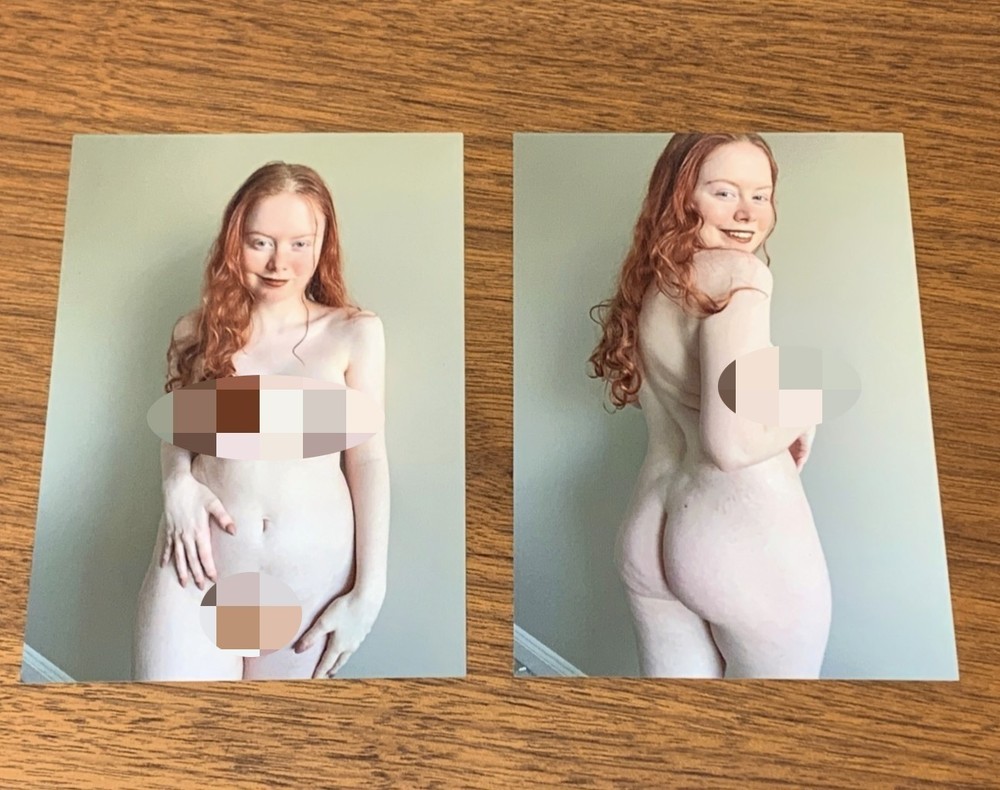 Two Contemporary Artistic Nude 4×6 Photographs Fine Art Color Print Female Study