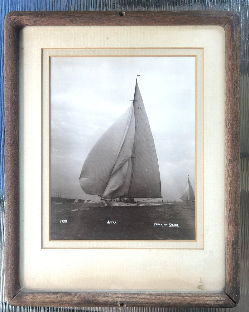Antique BEKEN of COWES Yacht, Boat PHOTO, Signed 1937 – ASTRA (17327), Sailing