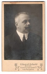 Photography Eduard Schucht, Zurich, Kasernenstrasse 13, portrait of older gentleman in