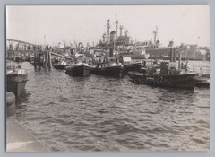 Hamburg 1955 – Warship Tugboat Ships – Old Photo 1950s