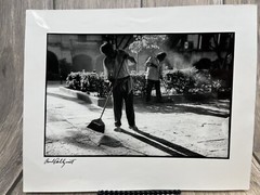 Paul Dahlquist Original B&W Photograph Signed “Oaxaca Sweepers” 8”x10”