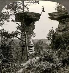 Keystone View Co. Photo «Wisconsin Dalles» leaping the cliffs