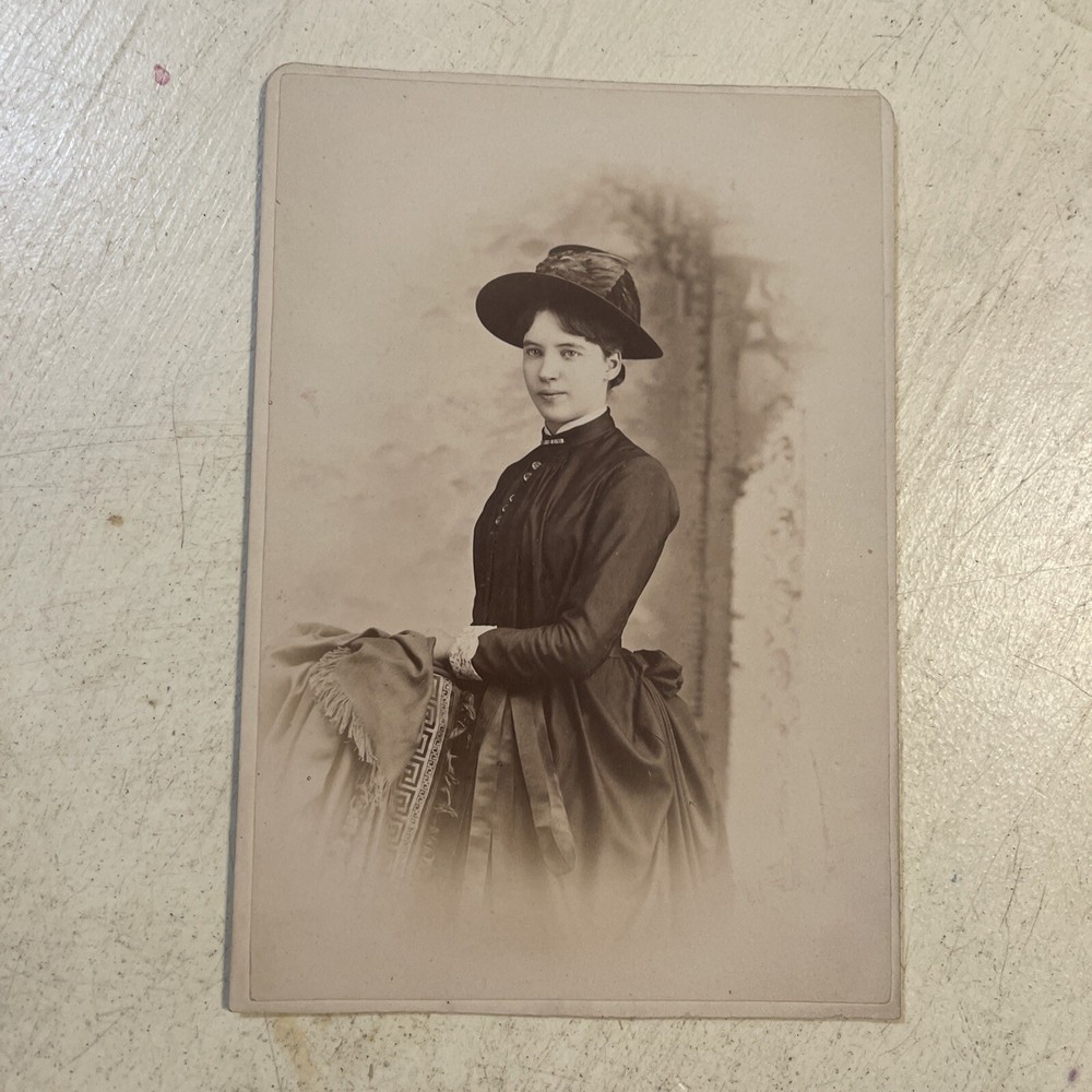 black-And-White 7 X 4“ Woman Sitting Hands On Lap 1800s Portrait