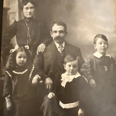 Mounted Antique Black White Family Photograph Photo Victorian Cabinet Card