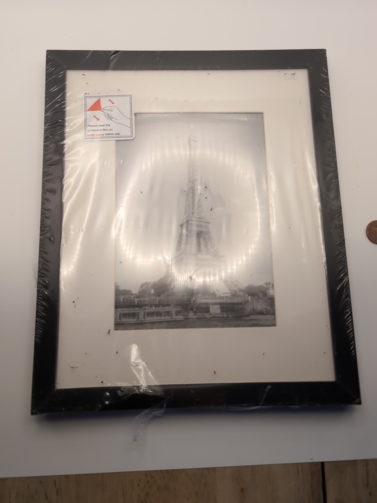 Eiffel Tower Framed 8×12 Photo