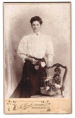 Photography department store M. Hirsch, Berlin-Spandau, Breite-Str. 26-28, Young Lady i