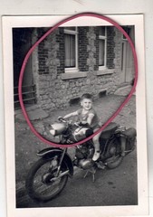 PHOTO PHOTO CAR AUTOMOBILES OLD MOTORCYCLE