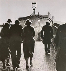 Original FRANCIS BROWNE Photograph «A Sleety Day on the Halfpenny Bridge Dublin»