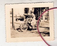 PHOTO PHOTO CAR AUTOMOBILES OLD MOTORCYCLE