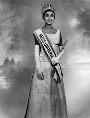 Miss Universe 1965 – Apasra Hongsakula-from Thailand-Press Photos #1-6 (8″X10″)