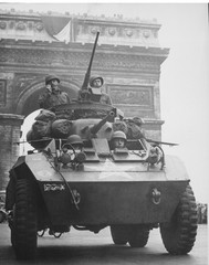 Photograph of American Soldiers in Paris 11×14 Photograph Print 11″x14″