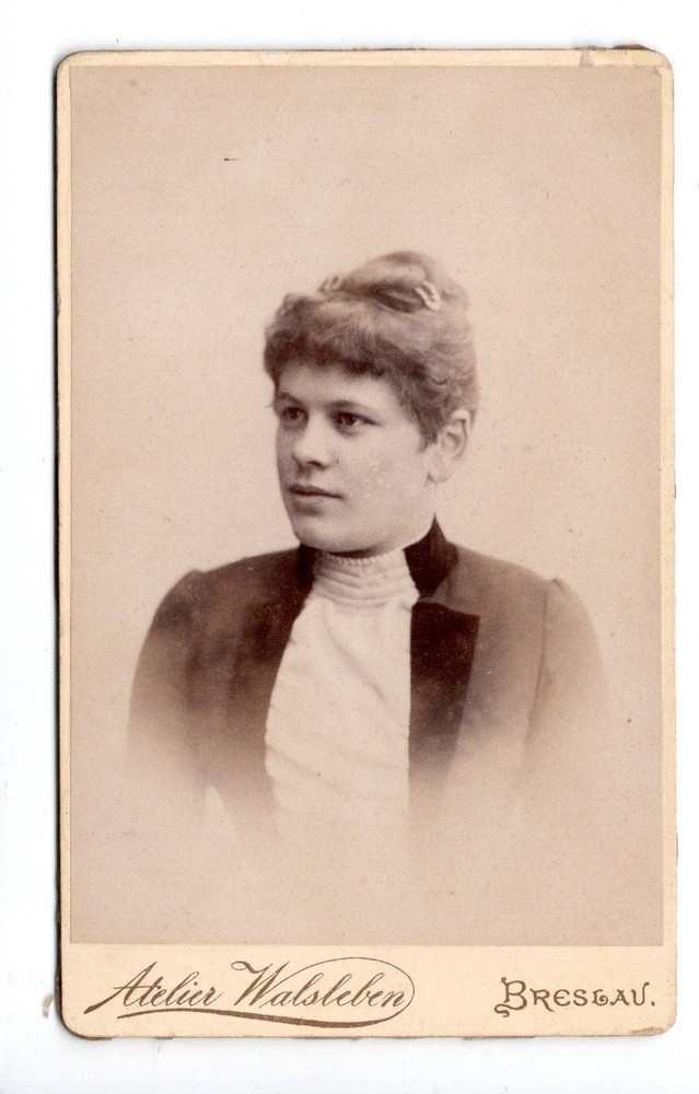 CdV Photo Woman Studio Walsleben Wroclaw/Wrocław Poland approx. 1880 (C1128)