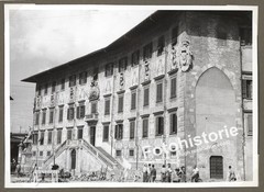 Photo Pisa Italy 1950s Palazzo dei Cavalieri Sgraffito Facade People