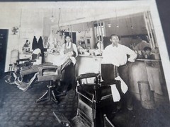 Vintage Original Black & White Photograph – Barbershop in Madisonville Kentucky