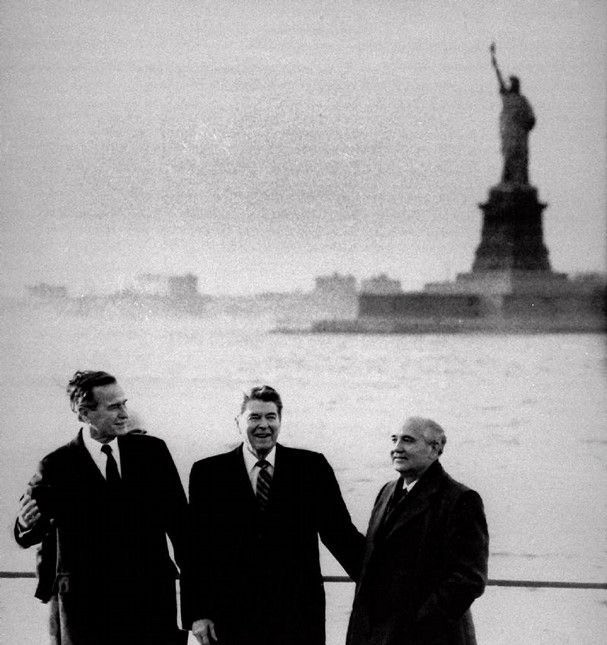 Ronald Reagan 8×10 Photo President Reagan Portrait Vintage White House 40th USA