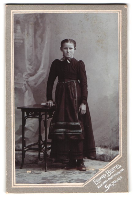 Photograph Eduard Bertel, Salzburg, portrait of a girl with table