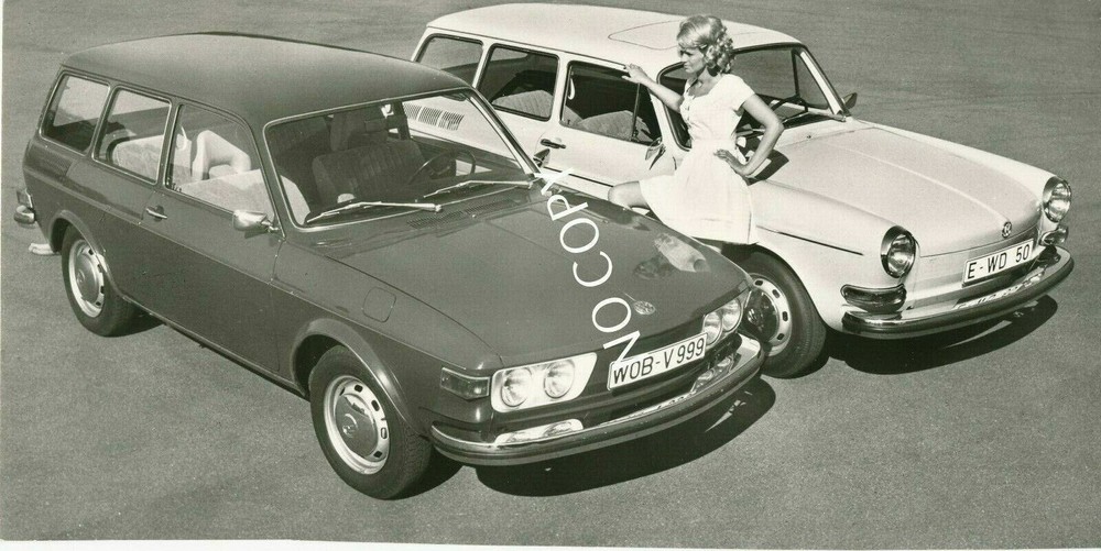 Manufacturer Archive XL Photo 70/80J Automotive Car Vehicle – VW Passat? C1.72