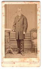Photography Eduard Schultze, Heidelberg, Plöckstrasse 79, portrait young man I