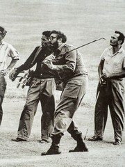 Fidel Castro Golfing – Rare Leisure Moment Captured by Korda