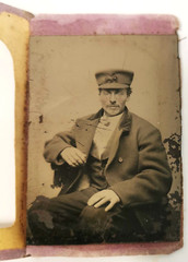 MID-19TH C AMERICAN ANTIQUE B & W OCCUPATIONAL TINTYPE RR CONDUCTOR